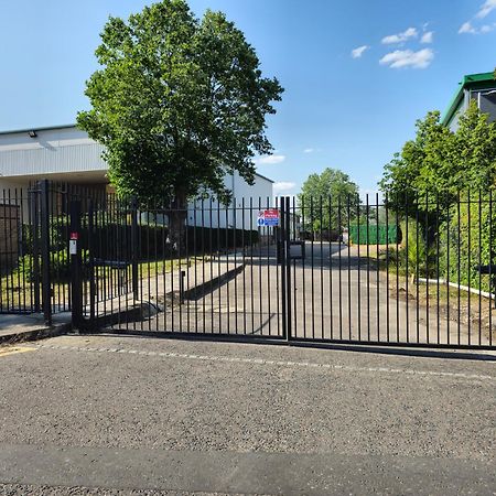 Homefield Lodge Londyn Zewnętrze zdjęcie