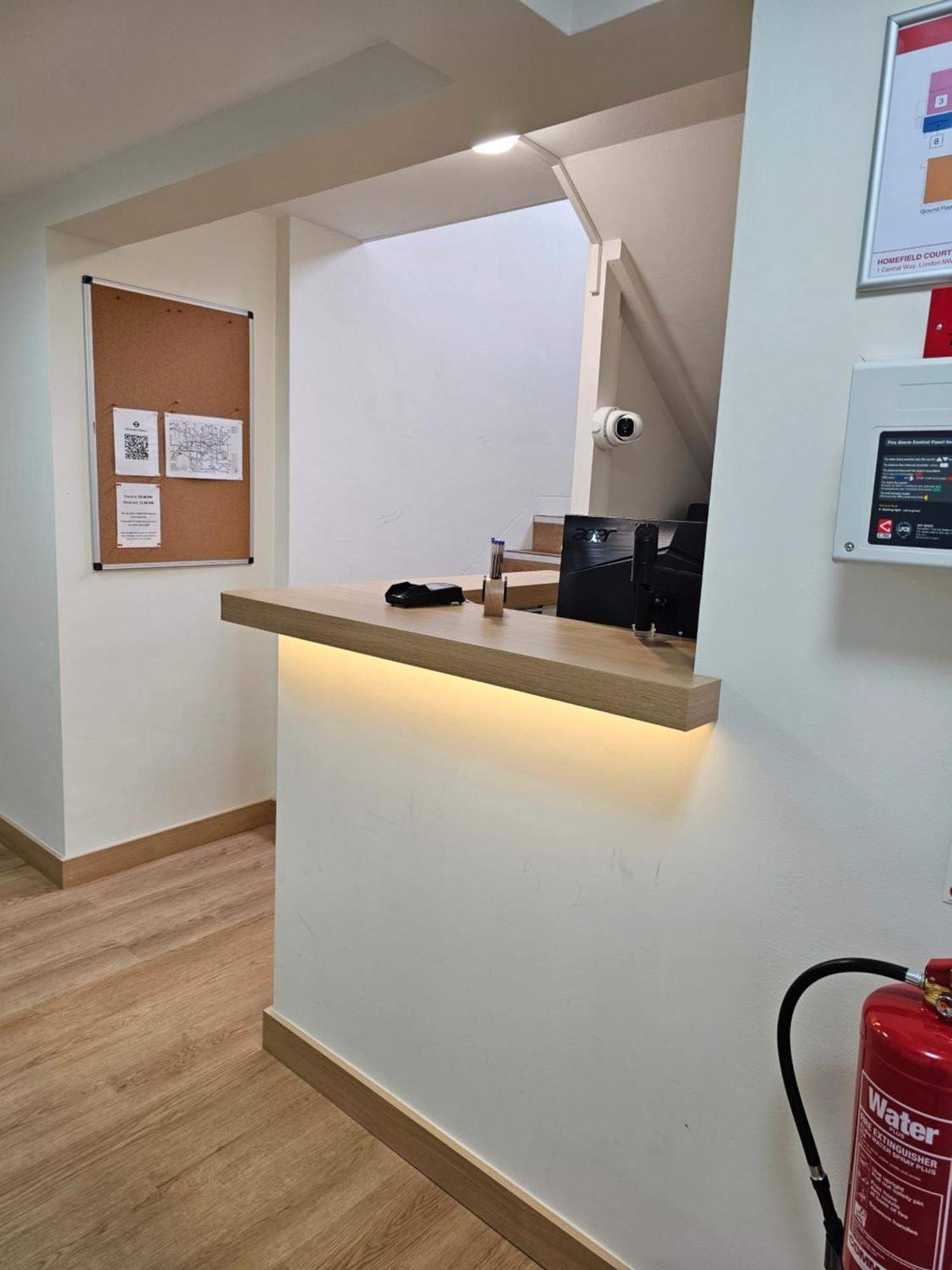 Homefield Lodge Londyn Zewnętrze zdjęcie